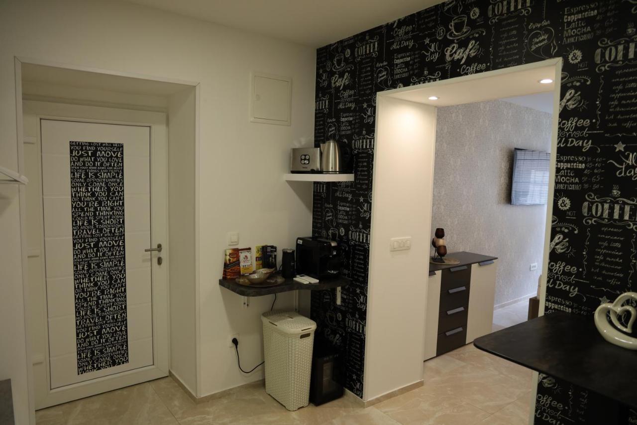 Love Nest Apartment Ljubljana Ngoại thất bức ảnh