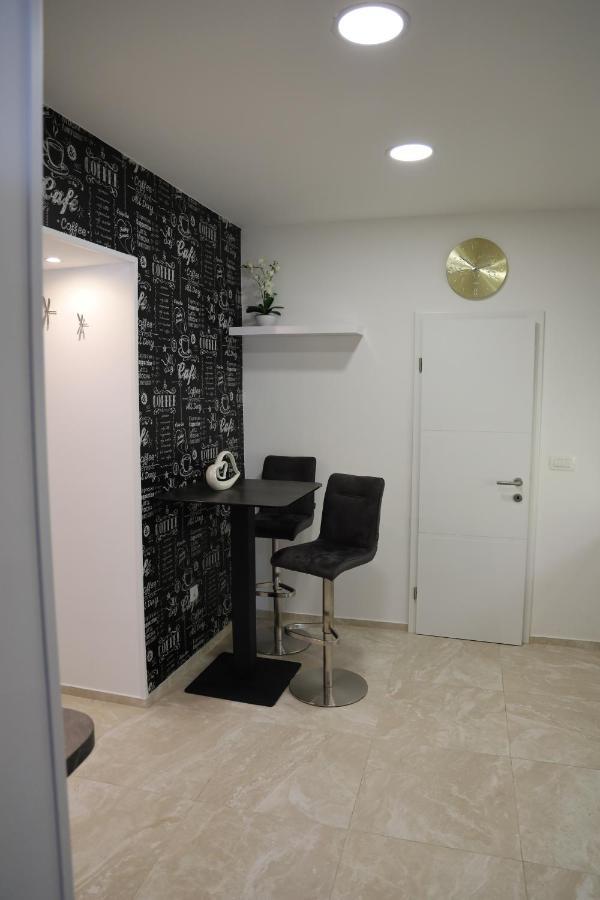 Love Nest Apartment Ljubljana Ngoại thất bức ảnh