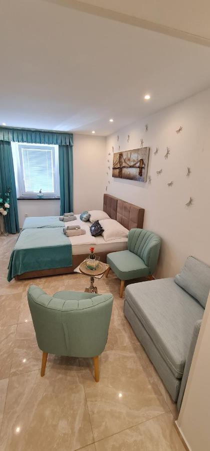 Love Nest Apartment Ljubljana Ngoại thất bức ảnh