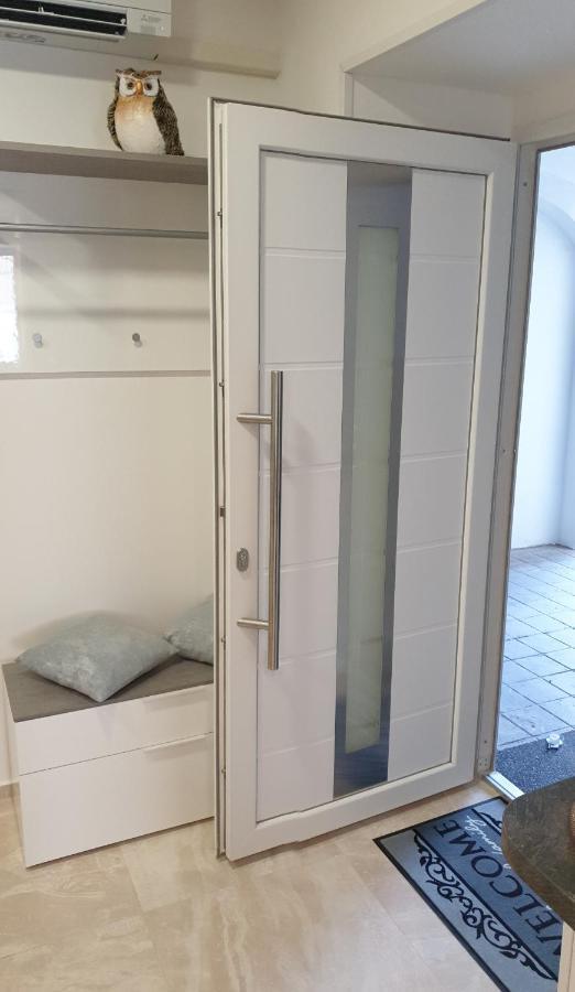 Love Nest Apartment Ljubljana Ngoại thất bức ảnh